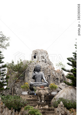 Buddha sculptures Buddha sculptures 38390068