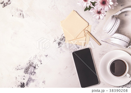 Breakfast - coffee, tephon, headphones. 38390208