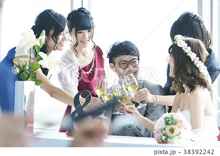 結婚式　披露宴　二次会 38392242