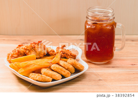鶏 チキン ニワトリ 38392854
