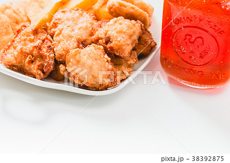 鶏 チキン ニワトリ 38392875