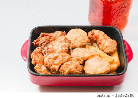 鶏 チキン ニワトリ 38392886