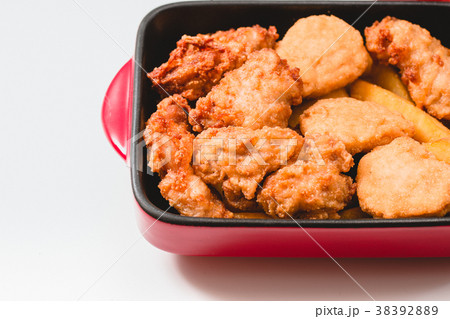 鶏 チキン ニワトリ 38392889