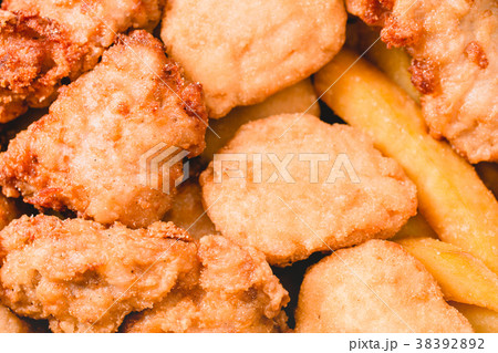 鶏 チキン ニワトリ 38392892