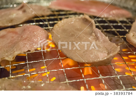 牛タン塩焼き 牛タン塩焼き 38393784