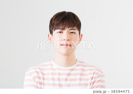 学生 表情 男 38394475