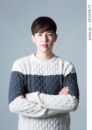 大学生 男 男性 38394672