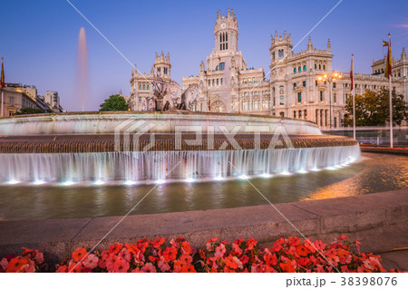 Plaza de la Cibeles (Cybele's Square) Central Post 38398076