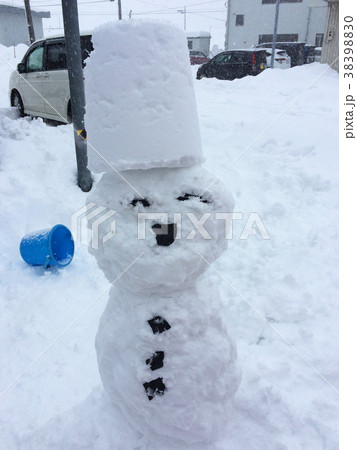 雪だるまの写真1 雪だるまの写真1 38398830