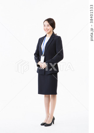 新入社員 笑顔 微笑 38401533