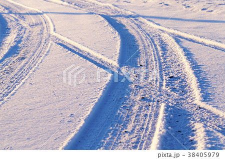 snowy road, winter snowy road, winter 38405979