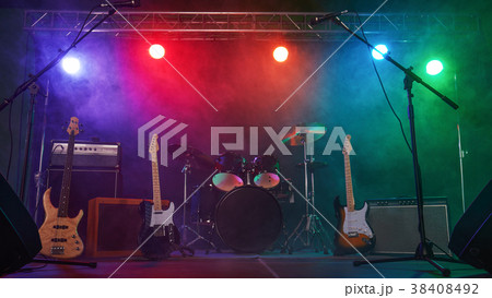 Before the performance of the rock band. Before the performance of the rock band. 38408492