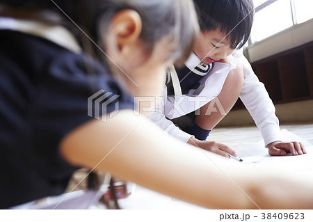 お受験でお絵描き 38409623