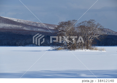 Photographing the winter scenery of frozen - Stock Photo