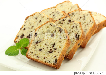 パウンドケーキ　チョコチップ 38413373