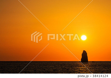 小角力の夕陽　ながさきサンセットロード　【長崎県長崎市外海町】 38414124