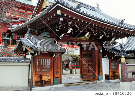 門戸厄神東光寺(もんどやくじんとうこうじ) 兵庫県西宮市の厄除け・厄払いで有名なお寺 門戸厄神東光寺(もんどやくじんとうこうじ) 兵庫県西宮市の厄除け・厄払いで有名なお寺 38416520