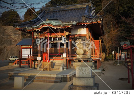 広島の塩屋神社は海上、交通安全、縁結び、八方開運の「みちびきの神」として信仰されています 38417285