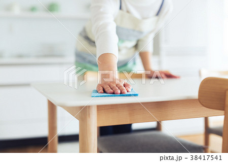 掃除 主婦 テーブル 掃除 主婦 テーブル 38417541