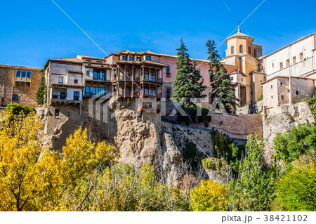 houses hung in cuenca, Spain houses hung in cuenca, Spain 38421102