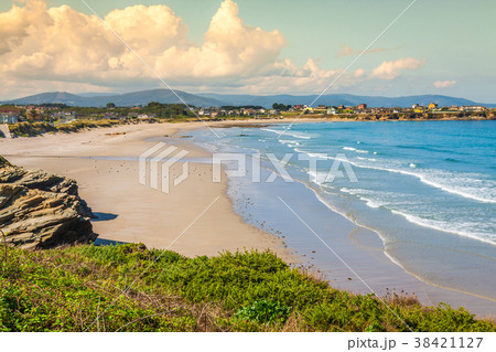Playa de las Catedrales - Beautiful beach 38421127
