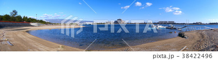 甲子園浜海浜公園/沖地区の砂浜より六甲山系を望む 甲子園浜海浜公園/沖地区の砂浜より六甲山系を望む 38422496
