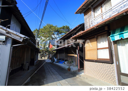 出羽島(てばじま)「重要伝統的建造物群保存地区」のレトロな漁村集落 出羽島(てばじま)「重要伝統的建造物群保存地区」のレトロな漁村集落 38422552