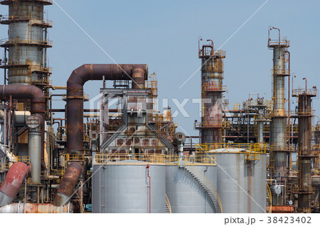 製油所　四日市 38423402