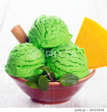 green ice cream green ice cream 38424048