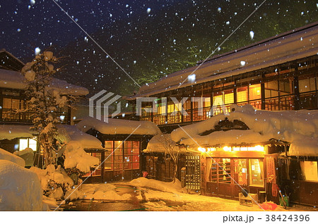 冬の大沢温泉 38424396