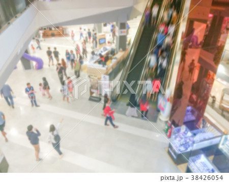Blurred image of people walking to shopping 38426054