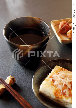 焼酎の湯割り 焼酎の湯割り 38427503
