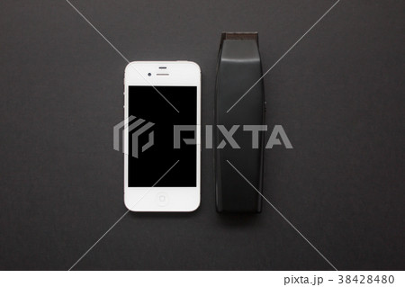 スマホと理美容機材 38428480
