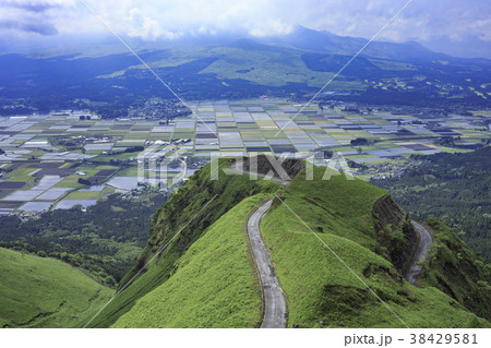 草原 　菊池阿蘇スカイライン 38429581