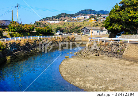 外海石積集落景観　出津川の護岸石積み　ながさきサンセットロード　【長崎県長崎市外海町】 38432294
