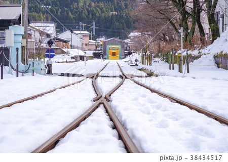雪の若桜駅(2017年12月) 雪の若桜駅(2017年12月) 38434517