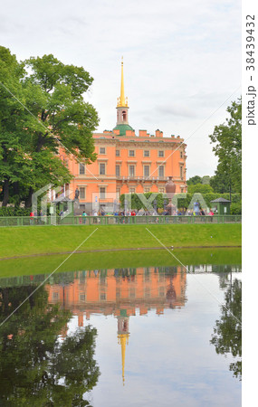 Engineering Castle and Karpiev Pond. 38439432