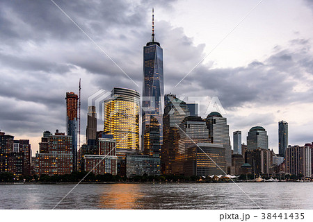 Skyline of Lower Manhattan Skyline of Lower Manhattan 38441435