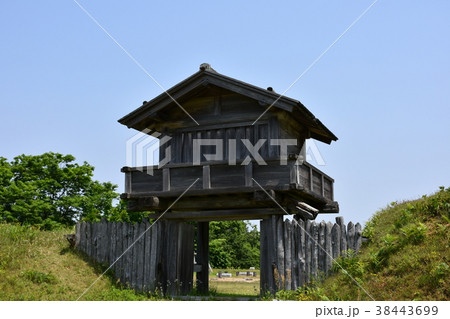 国史跡　鳥越城跡　鳥越城本丸門 38443699