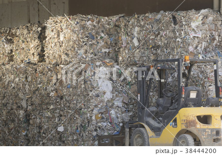 リサイクル工場　ゴミ再生工場 38444200