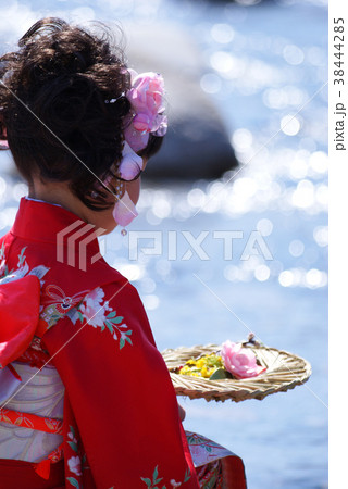 用瀬の流し雛 38444285