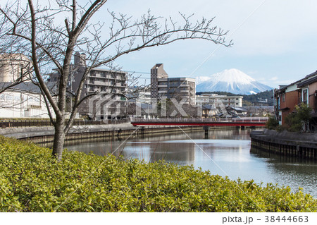 米子市内から望む大山 38444663