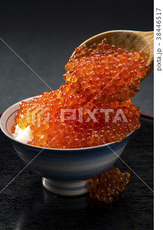 豪快なイクラご飯 豪快なイクラご飯 38446517