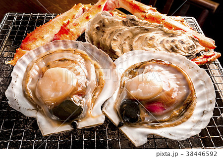 蟹とホタテの炭焼き 蟹とホタテの炭焼き 38446592