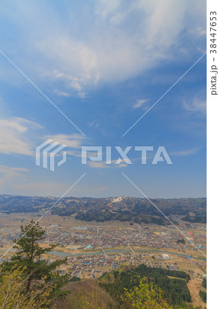 春の坂戸山から見た風景 38447653