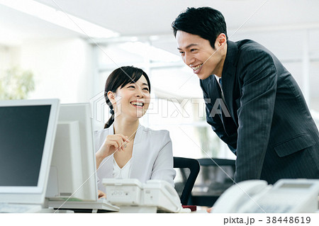 ビジネスシーン 38448619