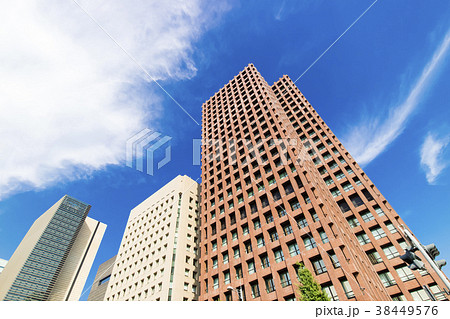 オフィス街の高層ビル オフィス街の高層ビル 38449576