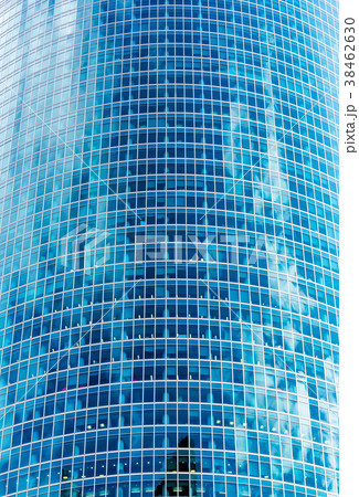 The sky is reflected in a modern skyscraper The sky is reflected in a modern skyscraper 38462630
