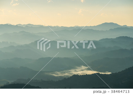 九十九谷 朝焼け風景 （千葉県君津市鹿野山） 2017年1月撮影 38464713