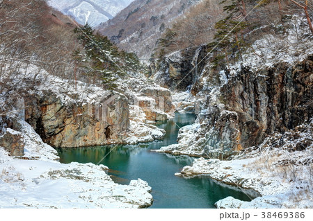 冬の龍王峡 38469386